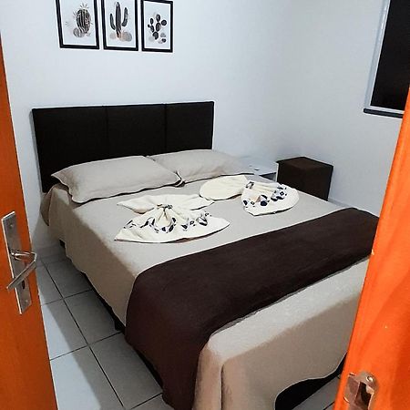 Apartamento Beira Rio No Condominio Brisas Do Lago パウロ・アフォンソ エクステリア 写真