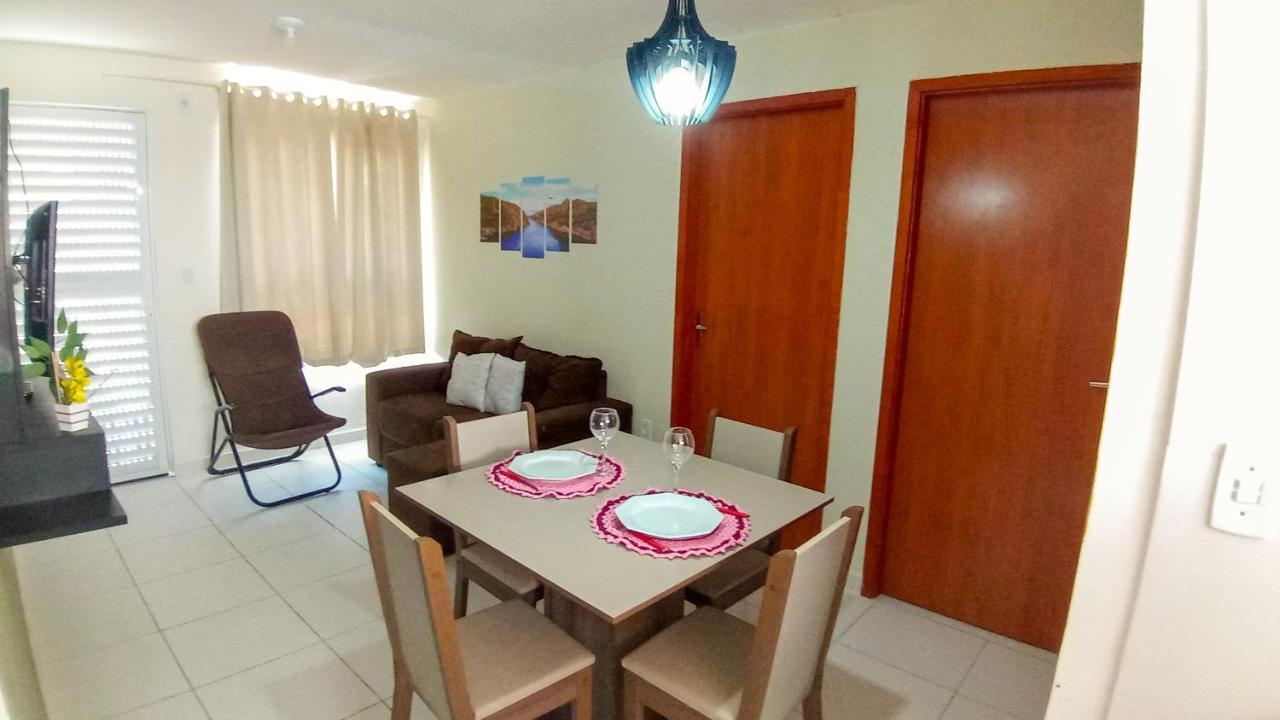 Apartamento Beira Rio No Condominio Brisas Do Lago パウロ・アフォンソ エクステリア 写真